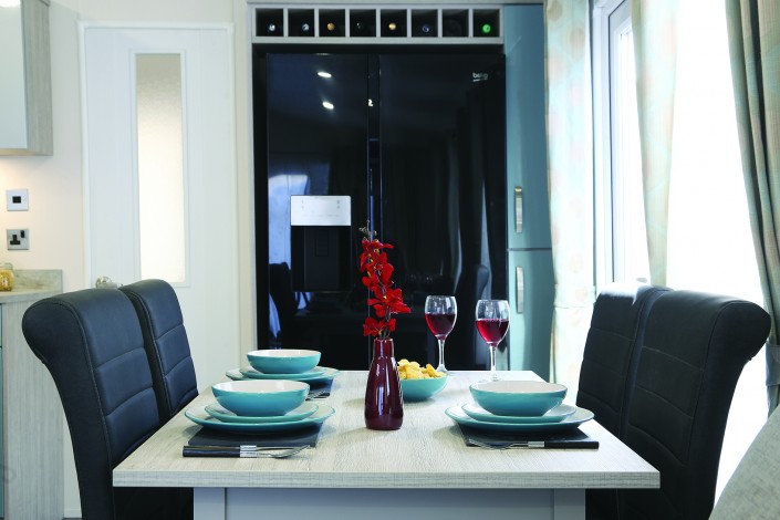 Superior Deluxe – Dining