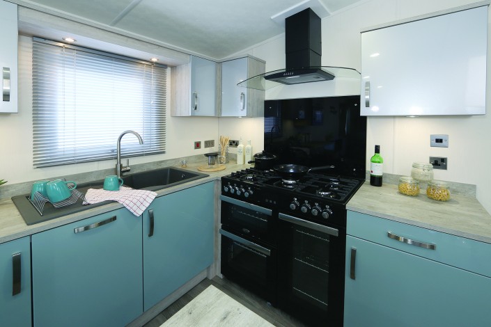 Superior Deluxe – Kitchen