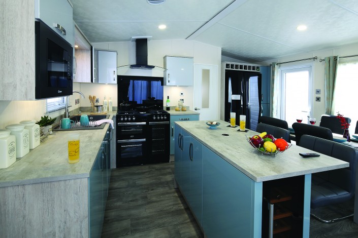 Superior Deluxe – Kitchen