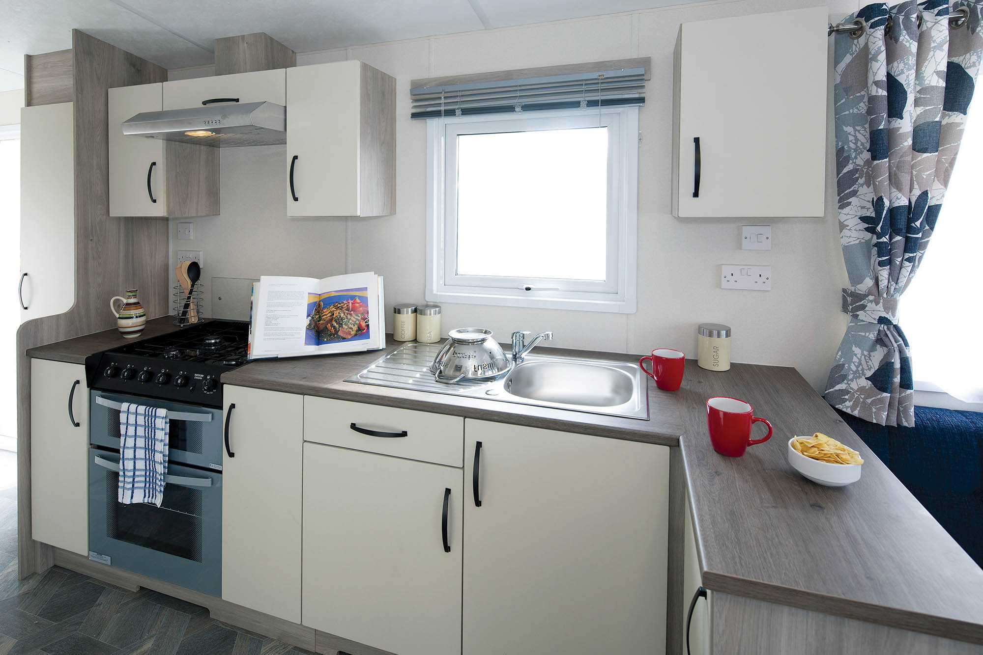 Ava-kitchen - EBCS Leisure